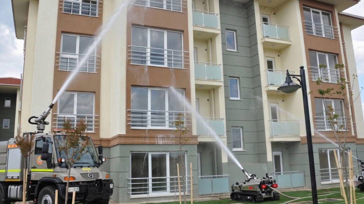 Yağmur Suyunu Binalara Püskürterek Şehirleri Soğutma Yöntemi Geliştirildi