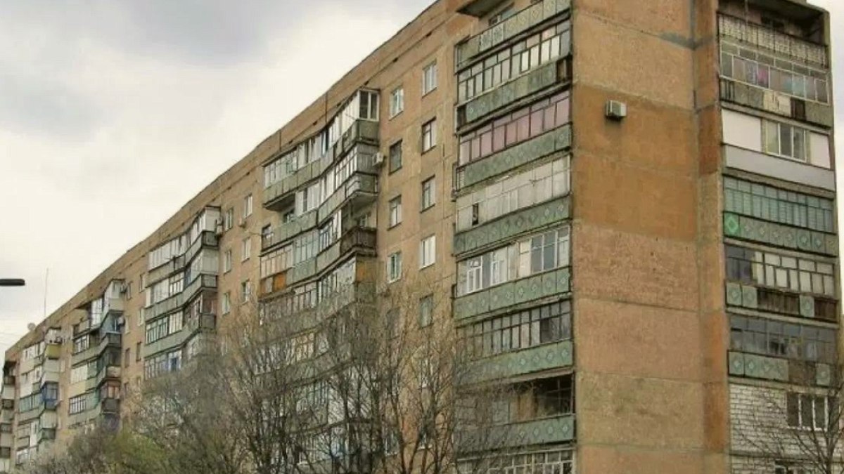 Beton Duvar Sakladı: Daire Sakinleri Bir Bir Lösemiye Yakalandı
