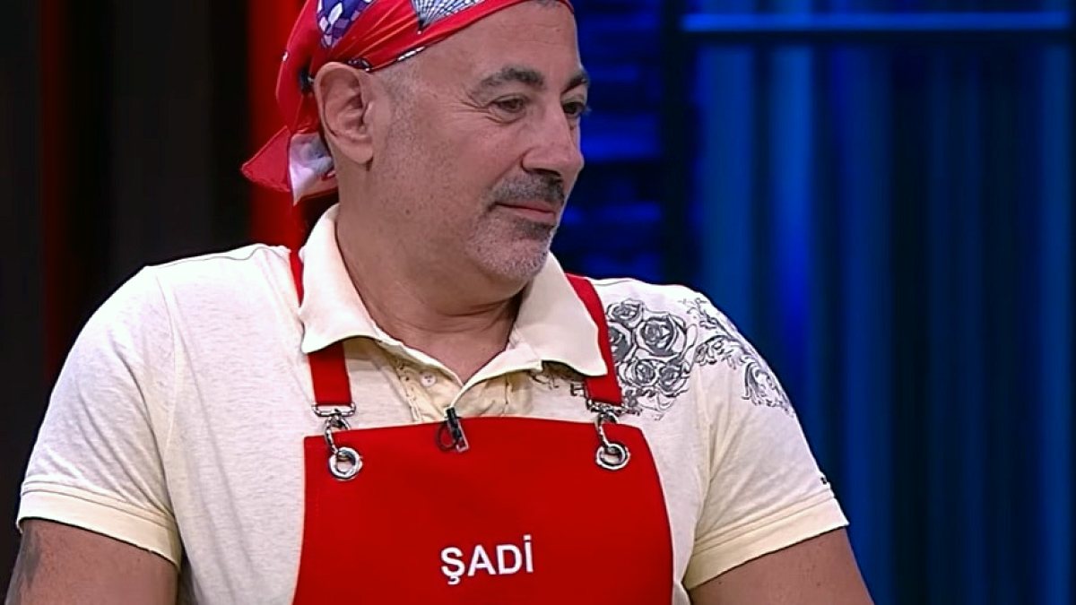 MasterChef'in 51'lik Yarışmacısı Şadi Altınay: Eczacılıktan Mutfak Sanatlarına Uzanan Eğitim Yolculuğu