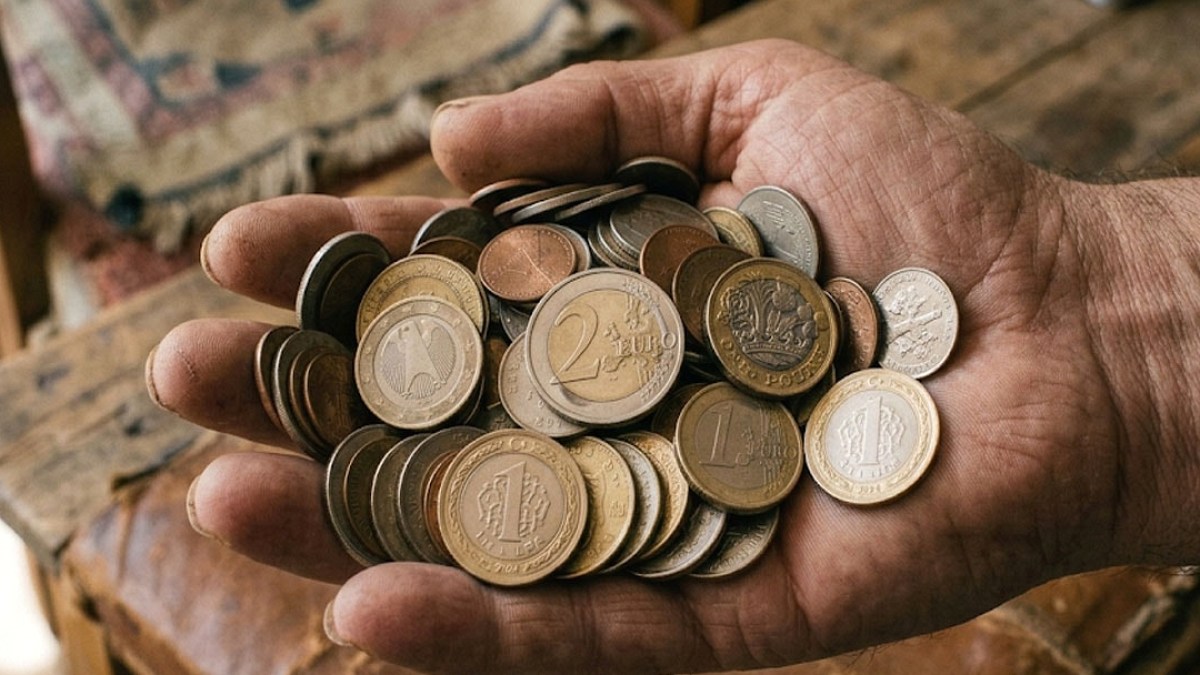 Nadir Bronz 1 Sent, Müzayedede 40 Milyon Liraya Alıcı Buldu