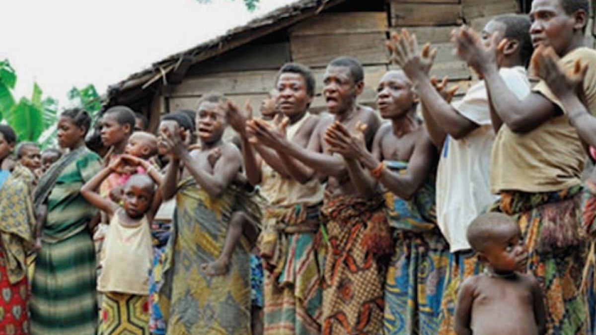 Zambiya'da İki Parmaklı Kabile: Genetik Mutasyon Doğaya Adapte Olmalarını Sağladı