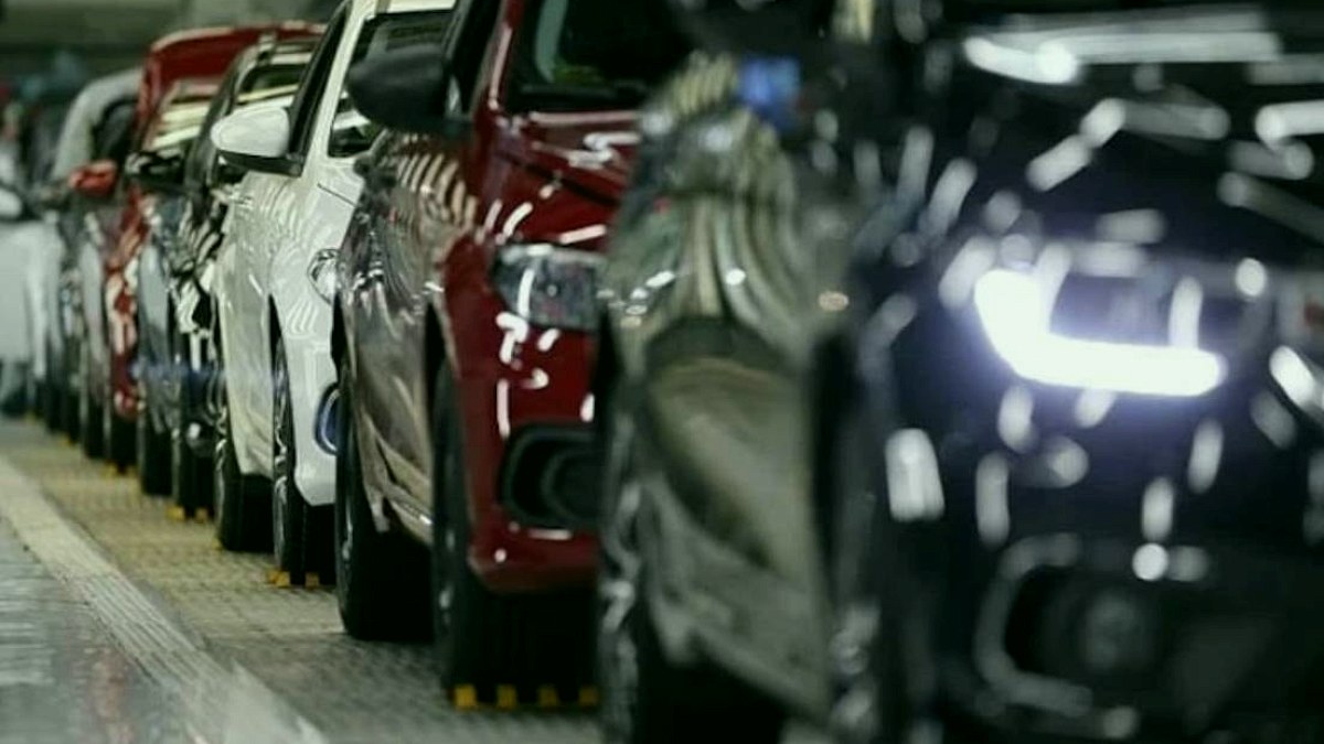 Otomotiv Tarihinin Köklü Markaları: Kuruluş Yılları ve Evrimleri