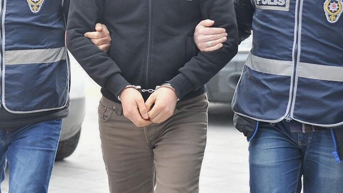 Ankara'da Sahte Ürün Operasyonu: 37 Ton Sahte Deterjan ve Kozmetik Ele Geçirildi