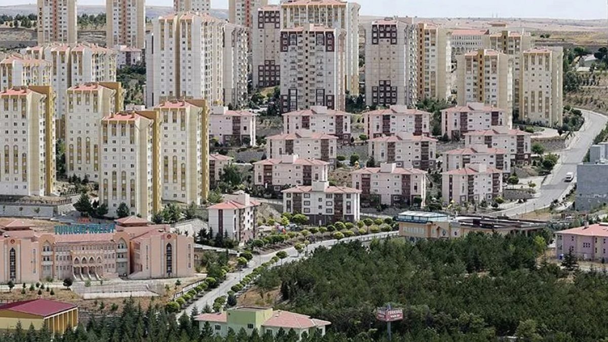 Konut Satışlarında Temmuz Ayı Gerilemesi: Yabancılara Satışlar Yükselişte