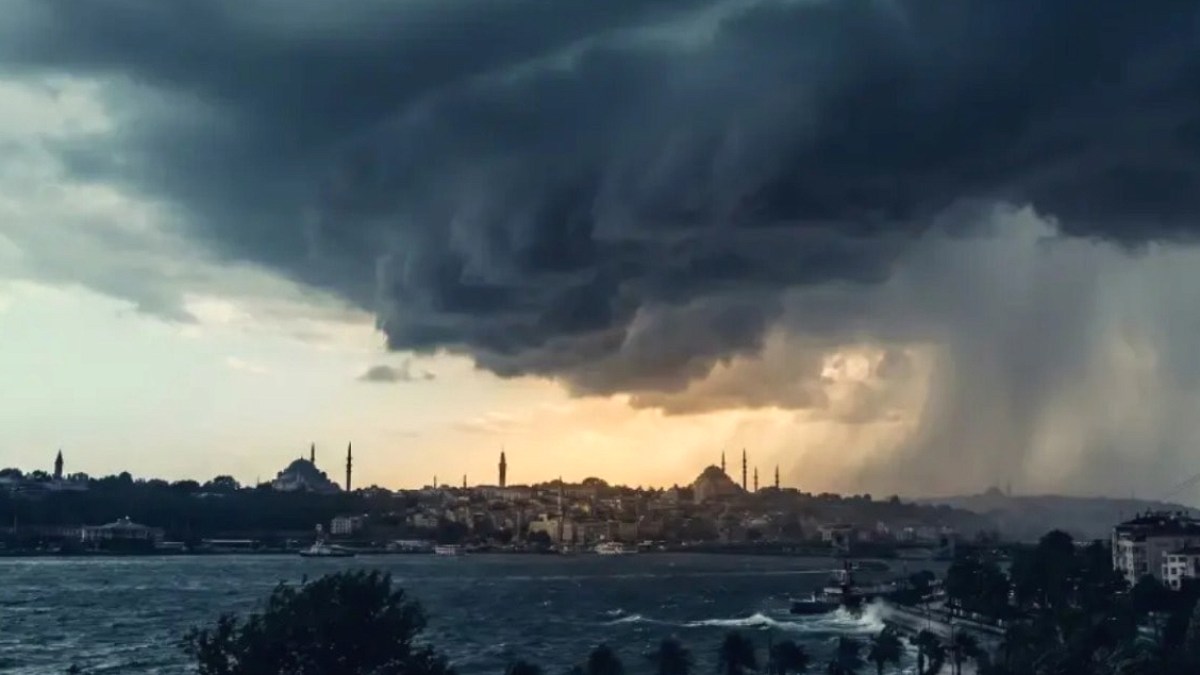Meteoroloji'den Kritik Uyarı: 6 İlde Fırtına ve Kuvvetli Yağış Geliyor