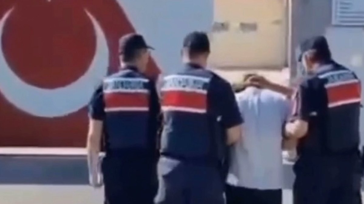 Balıkesir'de Orman Yangını: Kundaklama Şüphelisi Genç Tutuklandı
