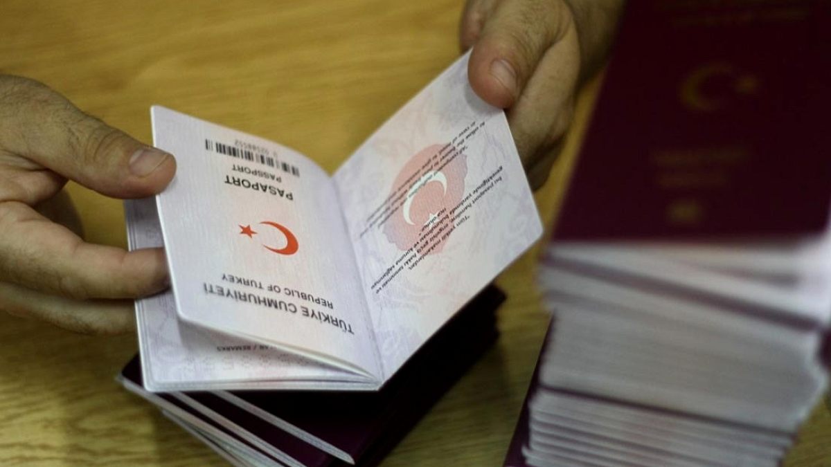 Vize Dolandırıcılığı Operasyonu: 37 Şüpheli Tutuklandı