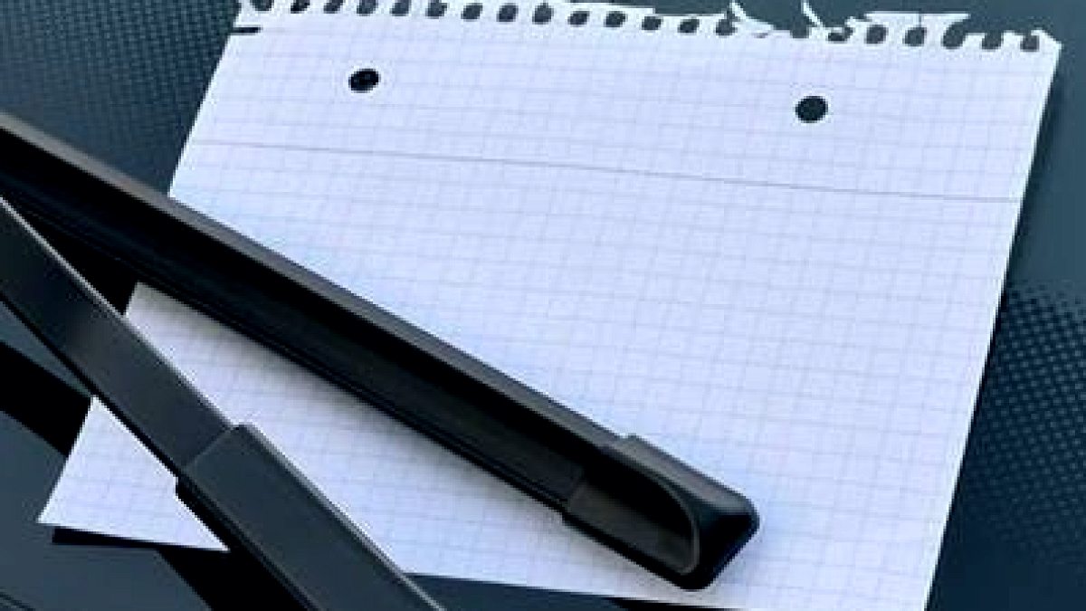 İngiltere'de Kadının Aracına Bırakılan Not Korku Yarattı