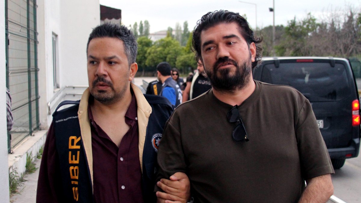 Rasim Ozan Kütahyalı'nın Tutukluluğuna Son Verildi: Tahliye Kararı Çıktı