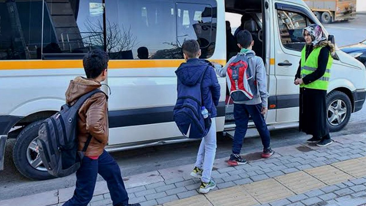 İstanbul'da Okul Servis Ücretlerine Zam: Yeni Dönem Fiyatları Belli Oldu