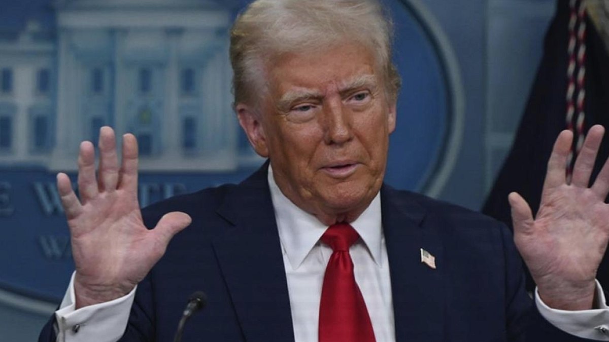 Trump İran ile Müzakerelere Kapı Araladı: Petrol Fiyatları Düşecek mi?
