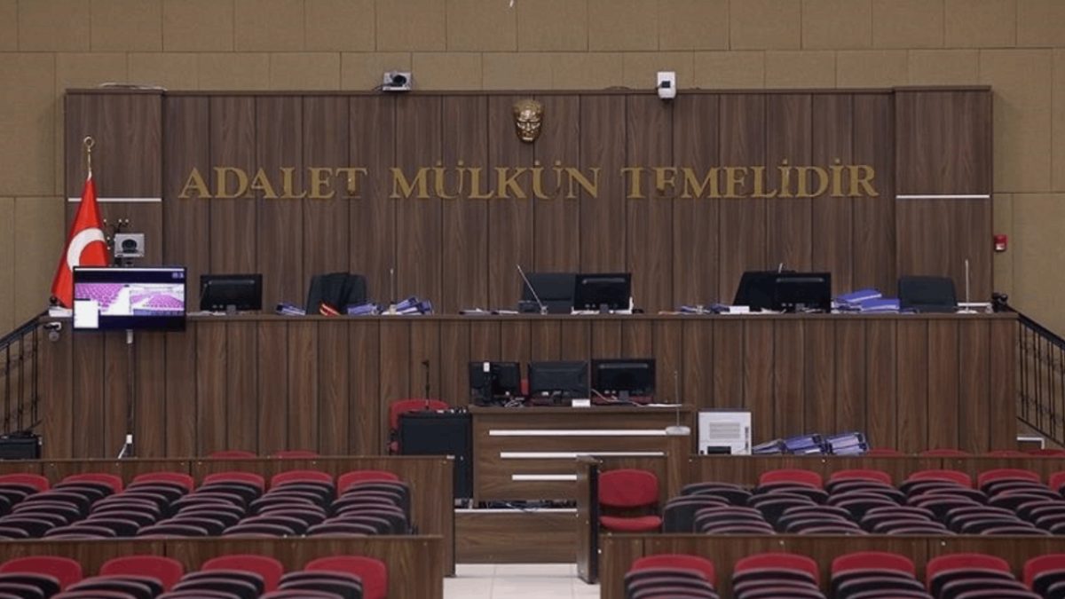 Mahkemeden Eşit Kusur Kararı: Hakaret ve Ev Dağınıklığı Boşanmada Eşit Sayıldı