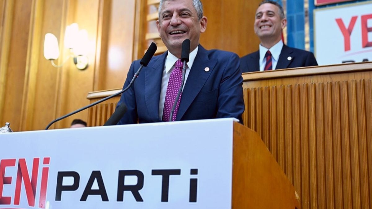 Yeni Parti'den Dikkat Çeken Bağış Kampanyası ve Üye Hedefleri