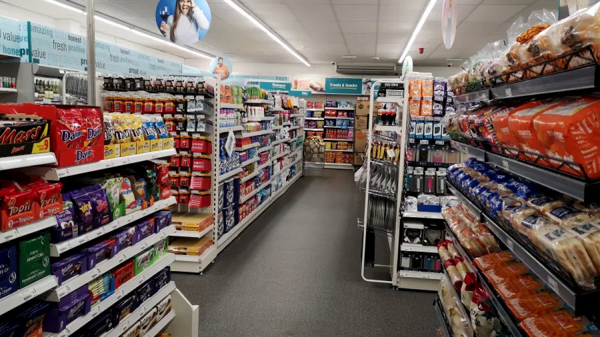 Dev Market Zinciri Poundland Yeniden Satışa Çıkıyor