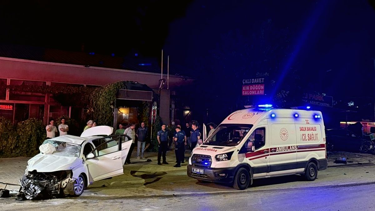 Bursa'da Kan Donduran Kaza: İki Kişi Hayatını Kaybetti, İki Yaralı