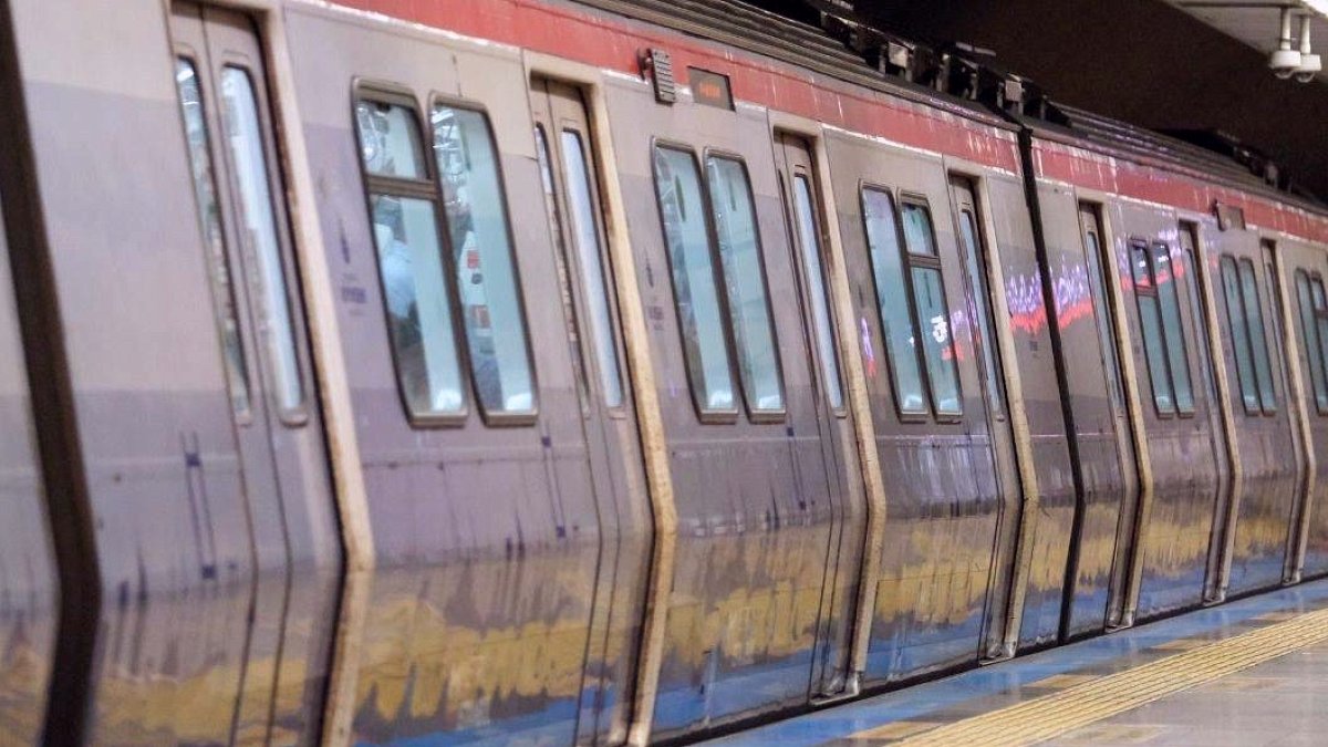 İstanbul Metrosunda Panik: Sanayi İstasyonu Kapatıldı