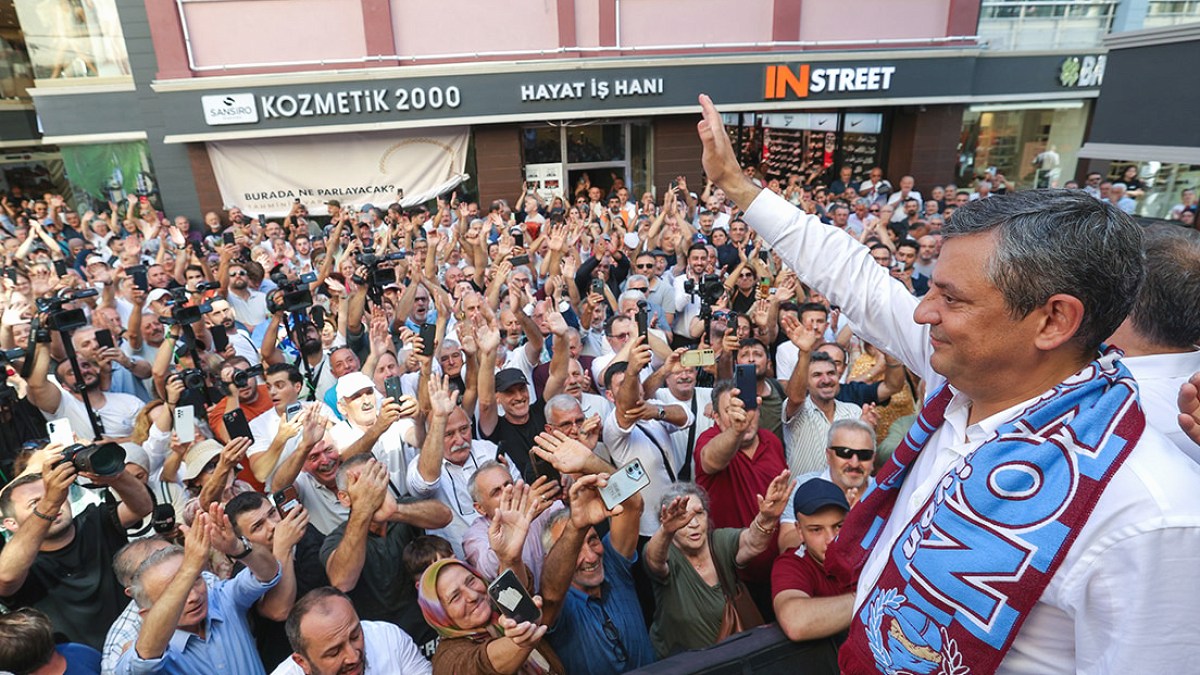 Özgür Özel'den Yeni Parti Vurgusu: "İktidar İçin Yola Çıktık"