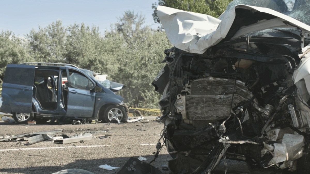 Van'da Kan Donduran Kaza: Çok Sayıda Ölü ve Yaralı Var