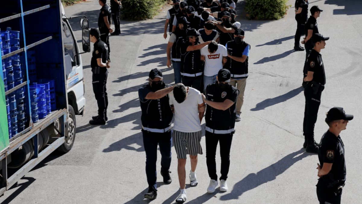 Eskişehir'de Nefes Kesen Operasyon: 147 Bin Uyuşturucu Hap Ele Geçirildi