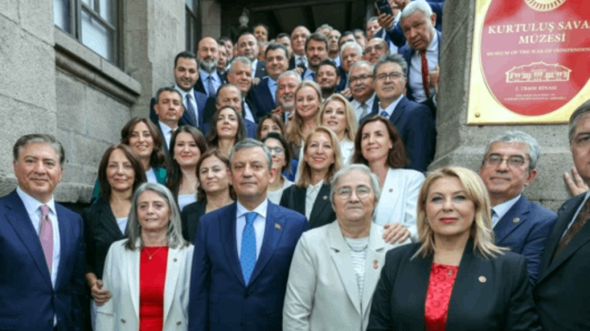 Yeni Bir Dönem Başlıyor: YENİ Parti Yeni Genel Merkezinde Faaliyete Geçiyor