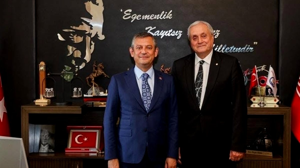 Bozüyük Belediye Başkanı Yeni Bir Siyasi Yapıya Katıldı