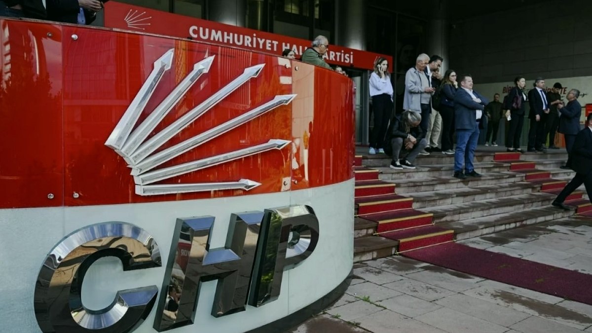 CHP'de Parti İçi Kriz: 51 Üye Hakkında Kesin İhraç Talebi