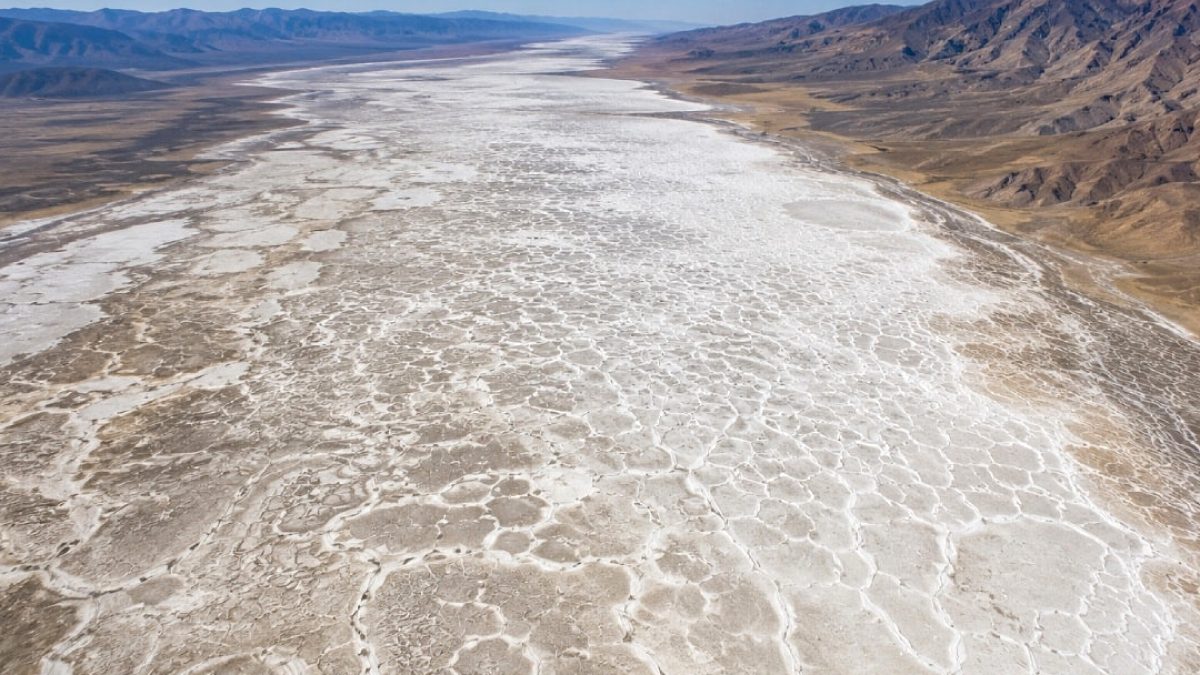 Bonneville Gölü'nün Gizemli Mirası: Tuz Çölüne Dönüşen Dev Varlık