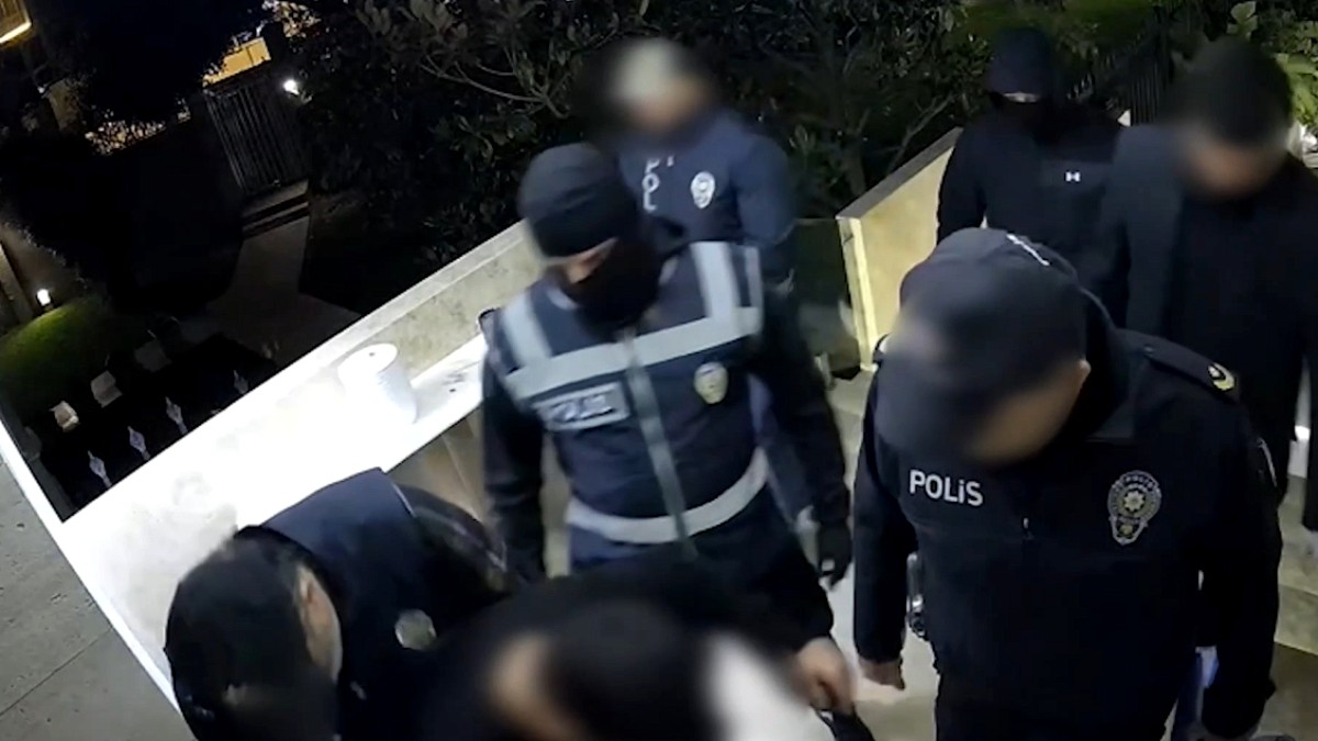 Sahte Polisler 4 Milyon Dolar Değerinde Kripto Parayı Böyle Çaldı
