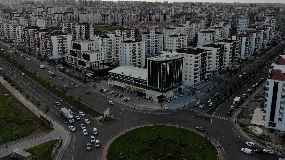 Türkiye'nin Nüfus Lideri Mahallesi Açıklandı: İstanbul ve Ankara Geride Kaldı