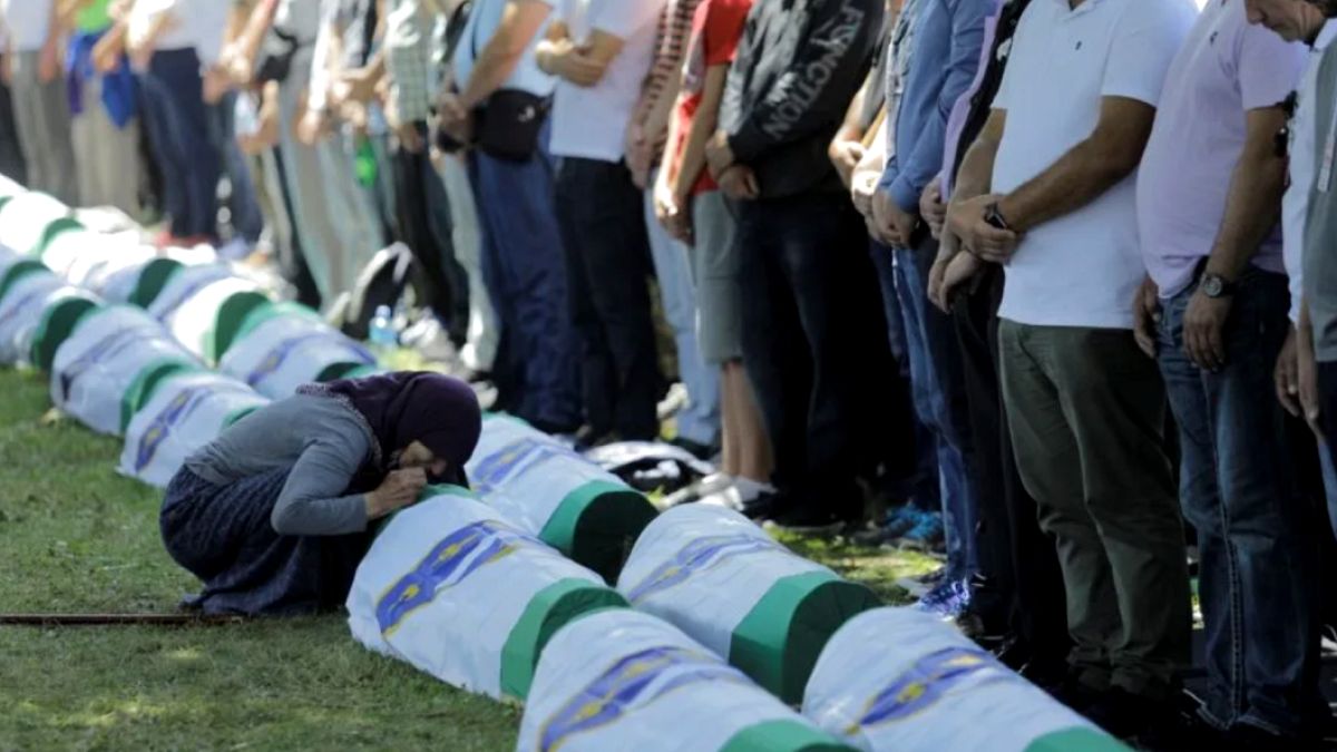 Sırbistan'dan Tartışmalı Karar: Savaş Suçlusu Mladiç'e Devlet Töreni