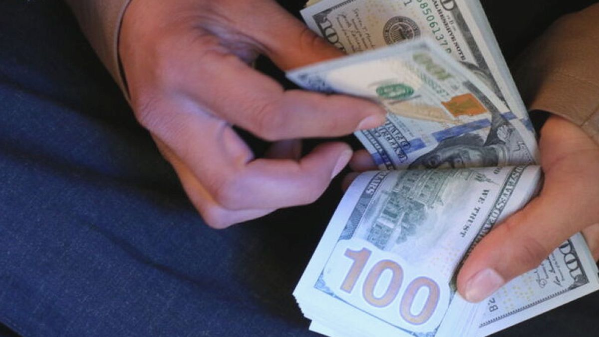 ABD'den İran'a Darbe: Mısır Bankasının BAE Şubeleri Dış Dünyaya Kapatıldı