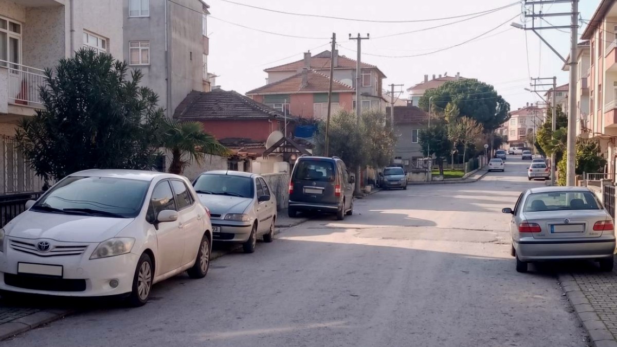 Araç Sahiplerini Bekleyen Gizli Tehlike: Uzun Süreli Parkın Bedeli Ağır Olabilir