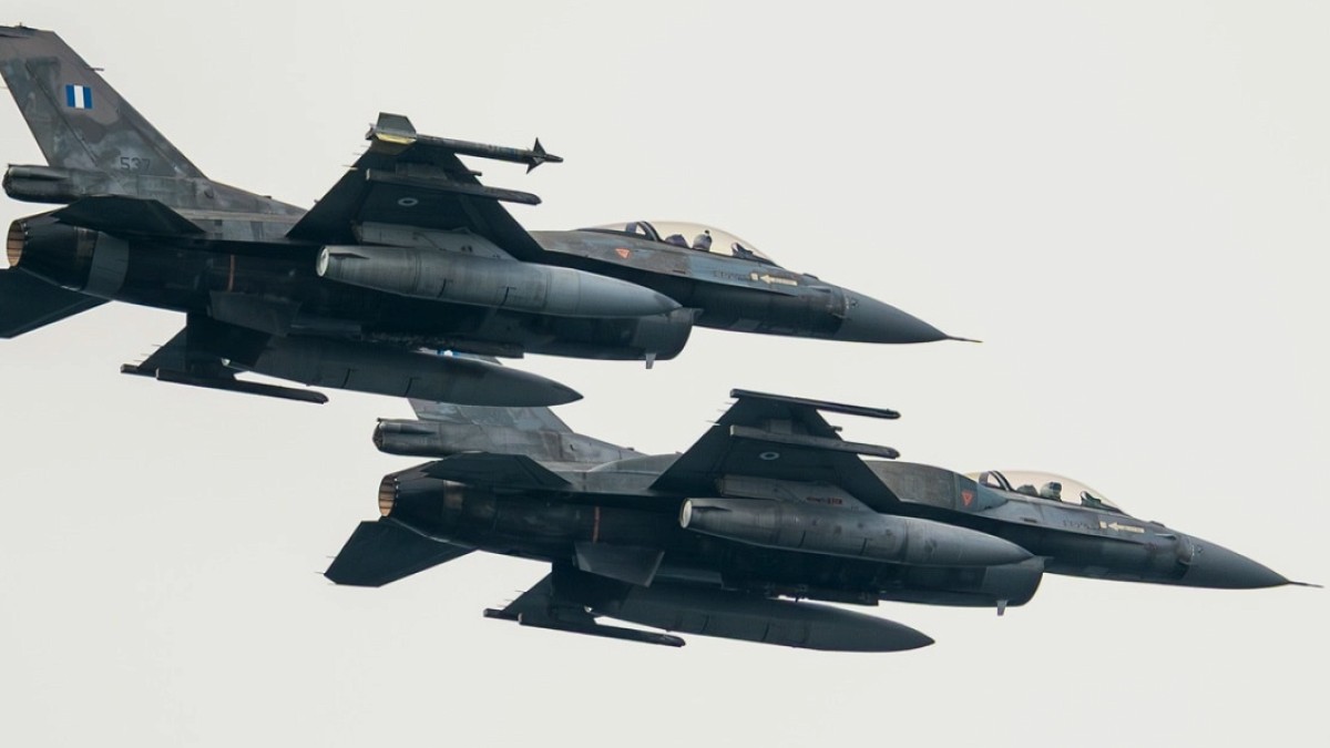 Akdeniz'de Tansiyon Yükseldi: Yunan F-16'ları Türk İHA'sına Karşı Görev Uçuşu Yaptı