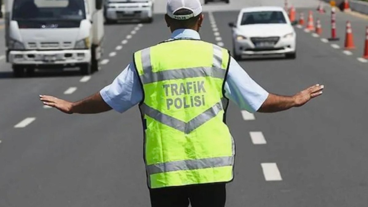 30 Ağustos İstanbul'da Trafiği Etkiledi: Hangi Yollar Kapalı?