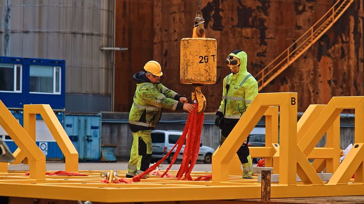 Derin Deniz Basıncıyla Yenilikçi Su Arıtma: Günde 1 Milyon Litre İçme Suyu