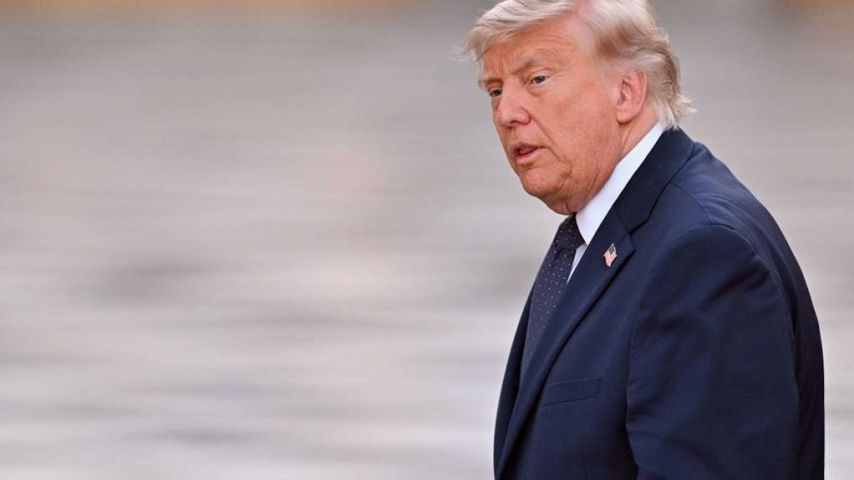 Trump'tan İran'a Sert Tepki: 'Ölü Bir Devlet' ve Gece Saldırısı İddiası
