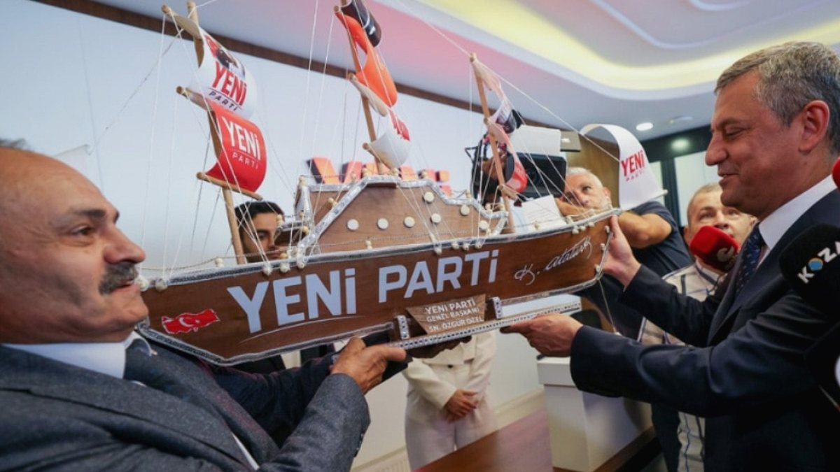 YENİ Parti'de 18 Günde 600 Bin Üye Kaydı: Büyük Büyüme Hamlesi