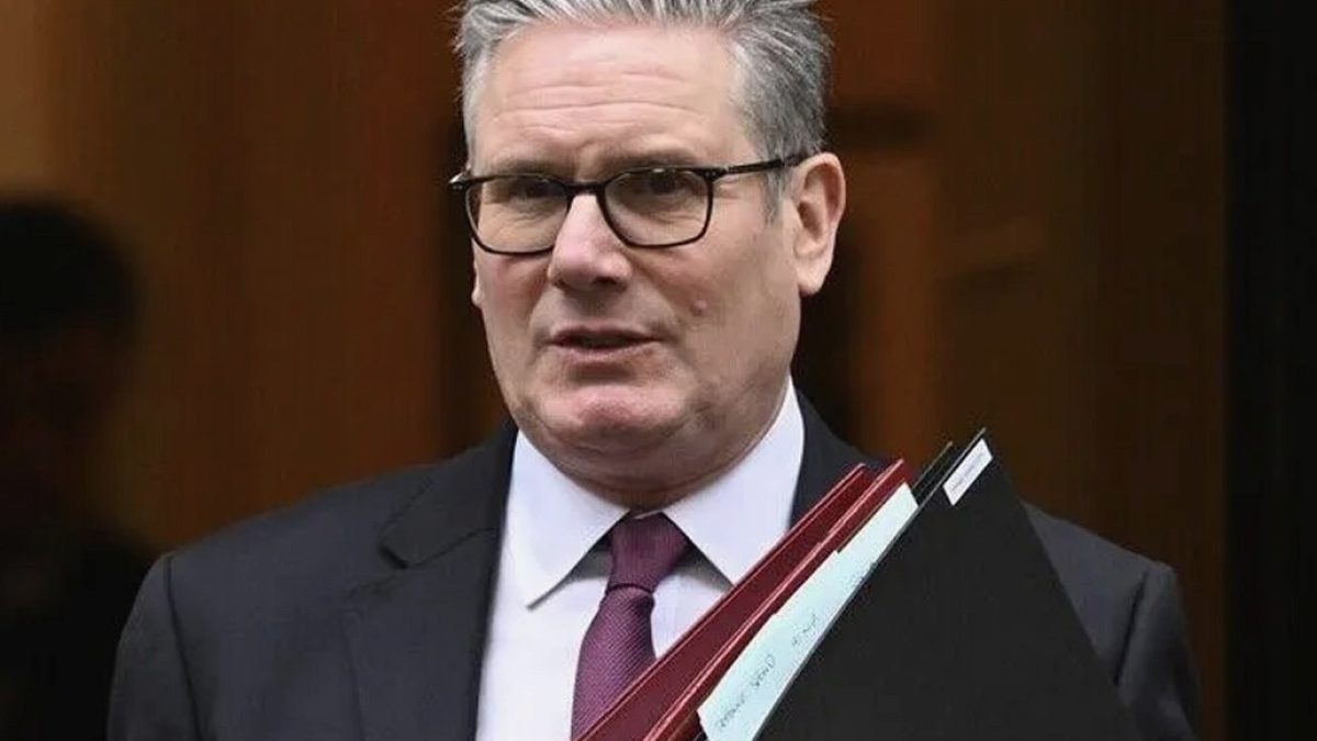 İngiltere Siyasetinde Önemli Bir Dönem Kapandı: Keir Starmer Milletvekilliğinden Ayrılıyor