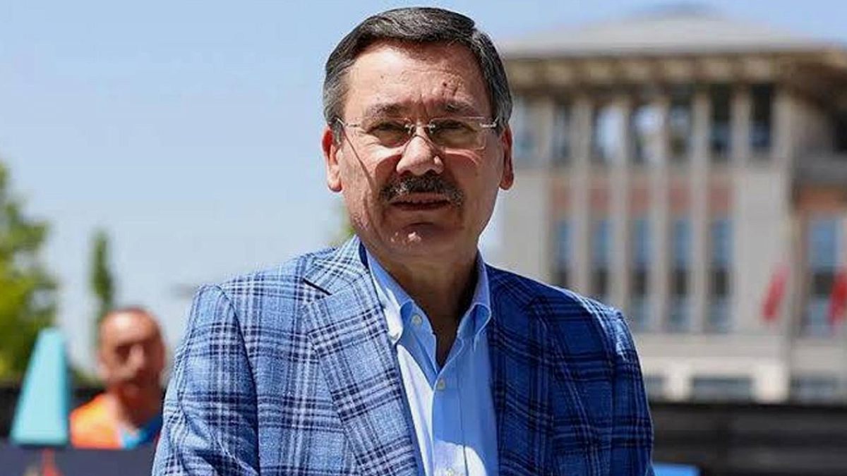 Melih Gökçek'ten Servet İddialarına Yanıt: "Oturum İzniydi, Ticaret Düşünüyorlar"