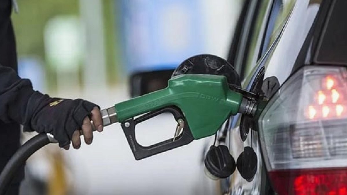 Motorine Büyük Zam Kapıda: Fiyatlar Rekor Seviyelere Ulaşacak