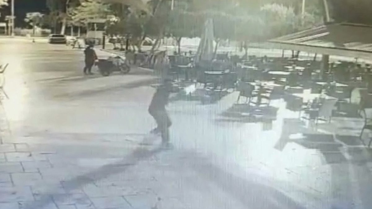 İzmir'de Belediye Kafesine Silahlı Saldırı: Failler Kısa Sürede Yakalandı