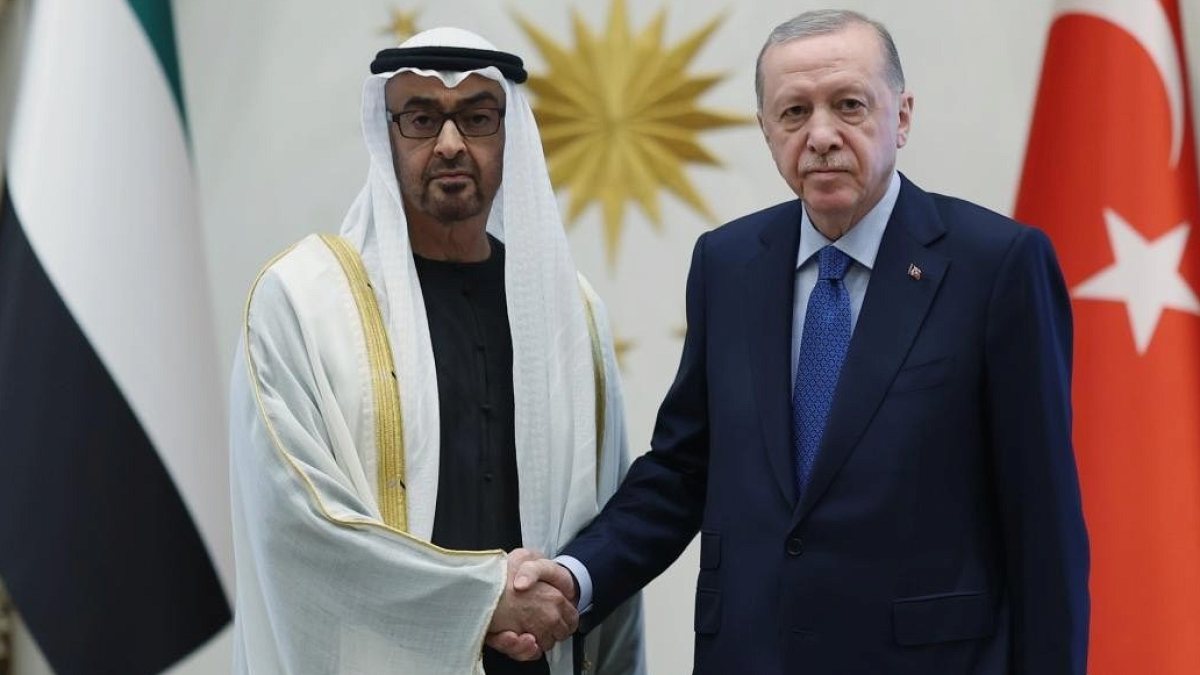 Erdoğan ve BAE Devlet Başkanı Nahyan'dan Bölgesel Barış Vurgusu