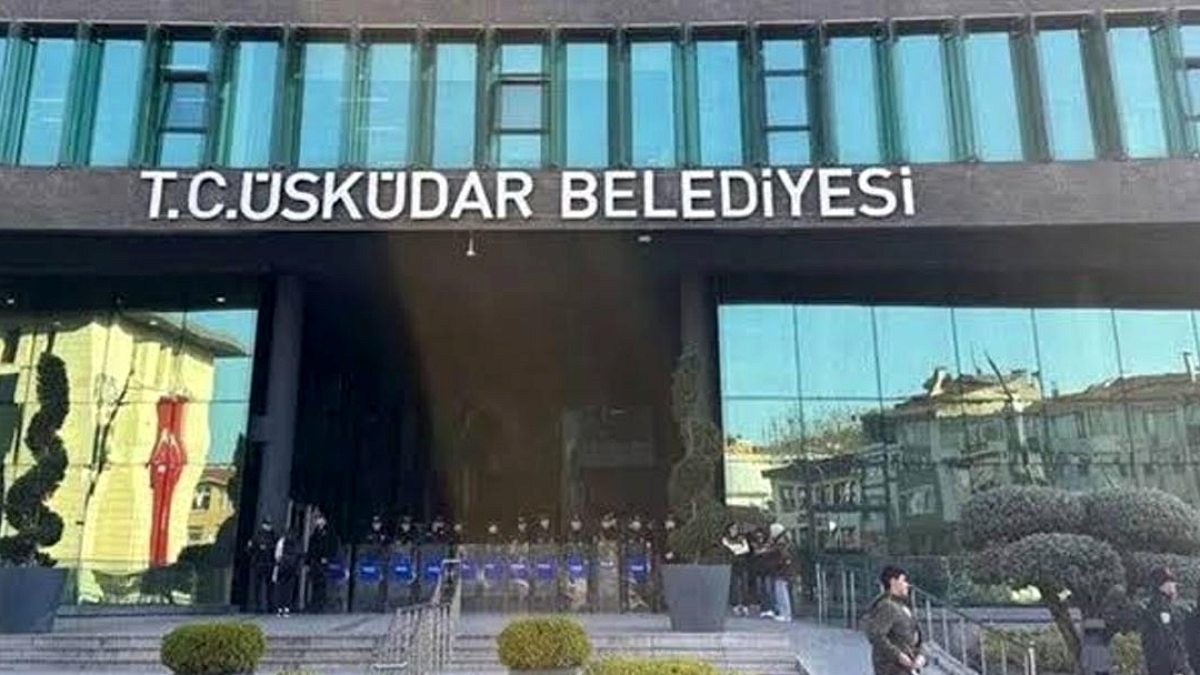 Üsküdar Belediyesi'nde Yapı Ruhsatı Soruşturması: Başkan Yardımcısı Adli Kontrolle Serbest