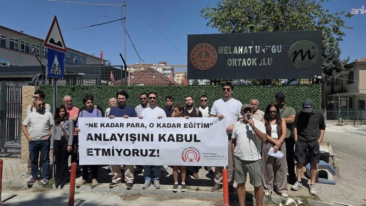 Okullarda Kayıt Parası Tartışması: Veliler İsyan Etti, Eylemler Başladı