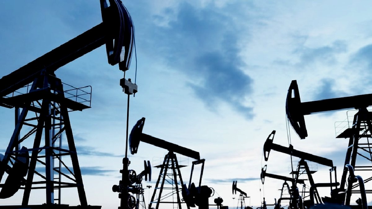 Küresel Petrol Piyasaları ABD-İran Geriliminde 100 Doları Hedefliyor
