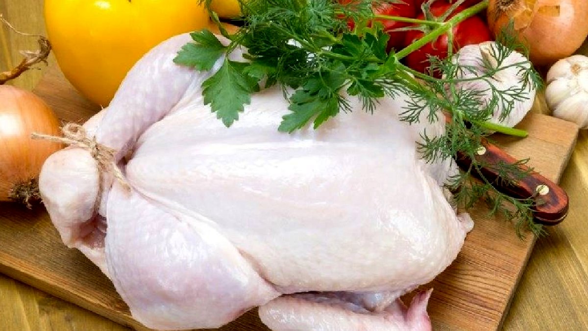 Tavuk Etinde En Sağlıklı Kısım Hangisi? Uzmanlardan Açıklama Geldi