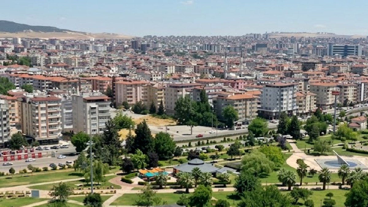 Gaziantep'te İlçe Tartışması Alevlendi: 5 Bölge Yeni Statü İçin Öne Çıkıyor
