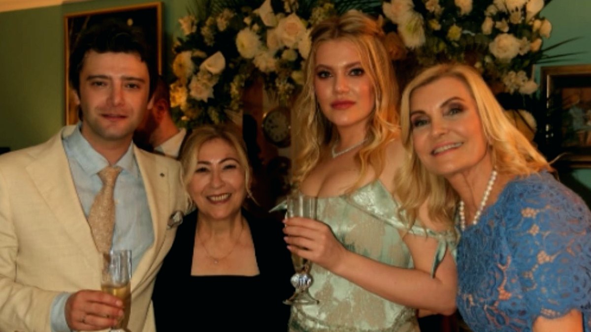 Yağız Can Konyalı ve Derya Şensoy'dan Düğün Tarihi Hakkında Açıklama