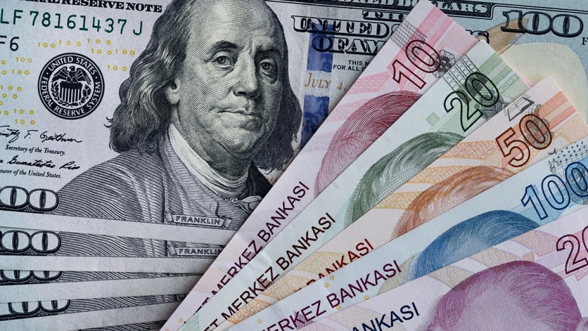 Türk Lirası Değer Kaybediyor: Dolar ve Euro Yeni Rekor Seviyelerde