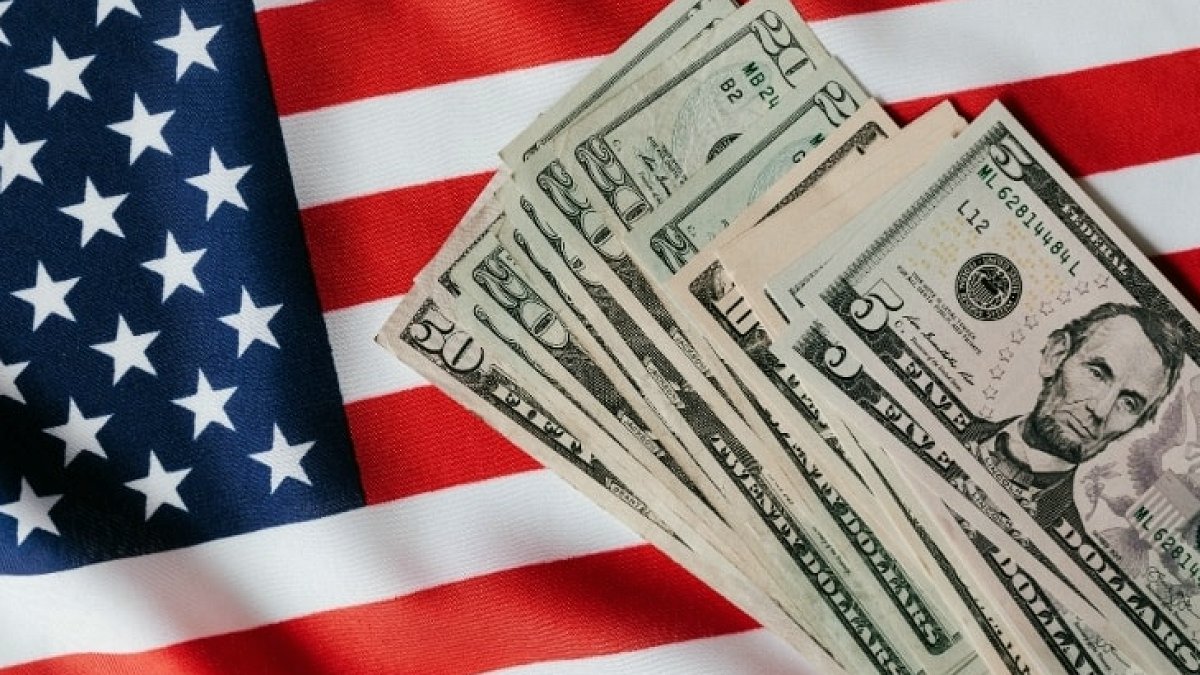 Trump'tan Her Yetişkin Vatandaşa 5 Bin Dolarlık Destek Vaadi